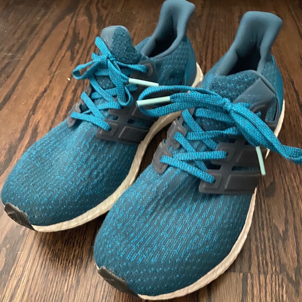 adidas ultraboost teal / blue - pricing to sell
